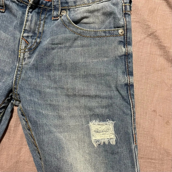 Vintage Y2k True Religion Billy Ripped Jean Shorts Teens size 16 women’s size 28 - Picture 4 of 7